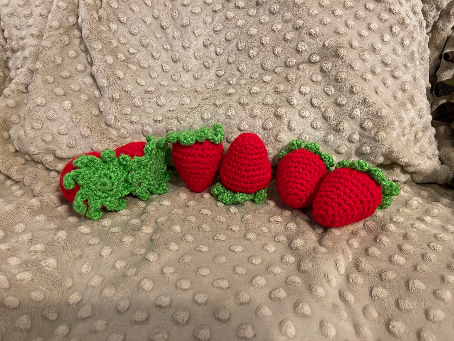 STRAWBERRIES - SET OF 6