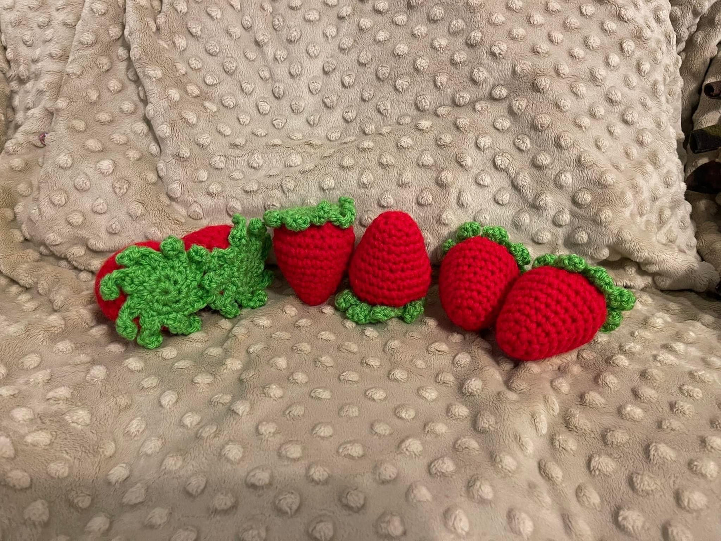 STRAWBERRIES - SET OF 6