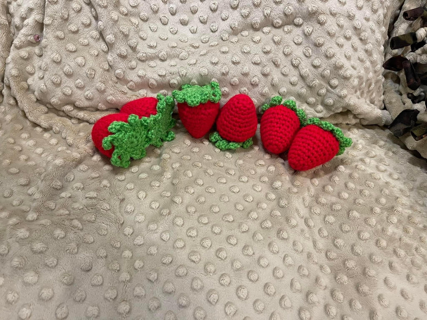 STRAWBERRIES - SET OF 6
