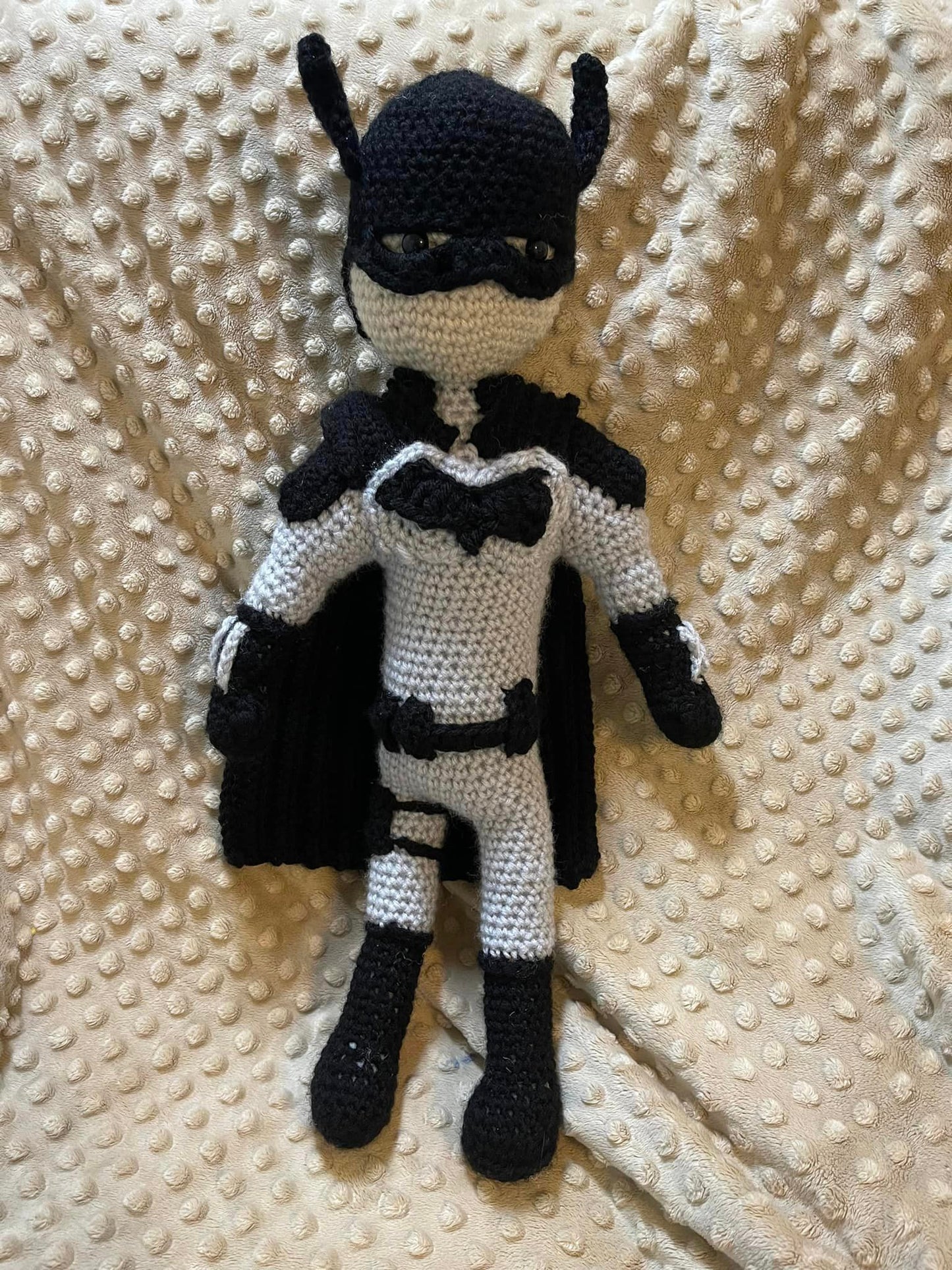 BAT SUPERHERO - MASKED