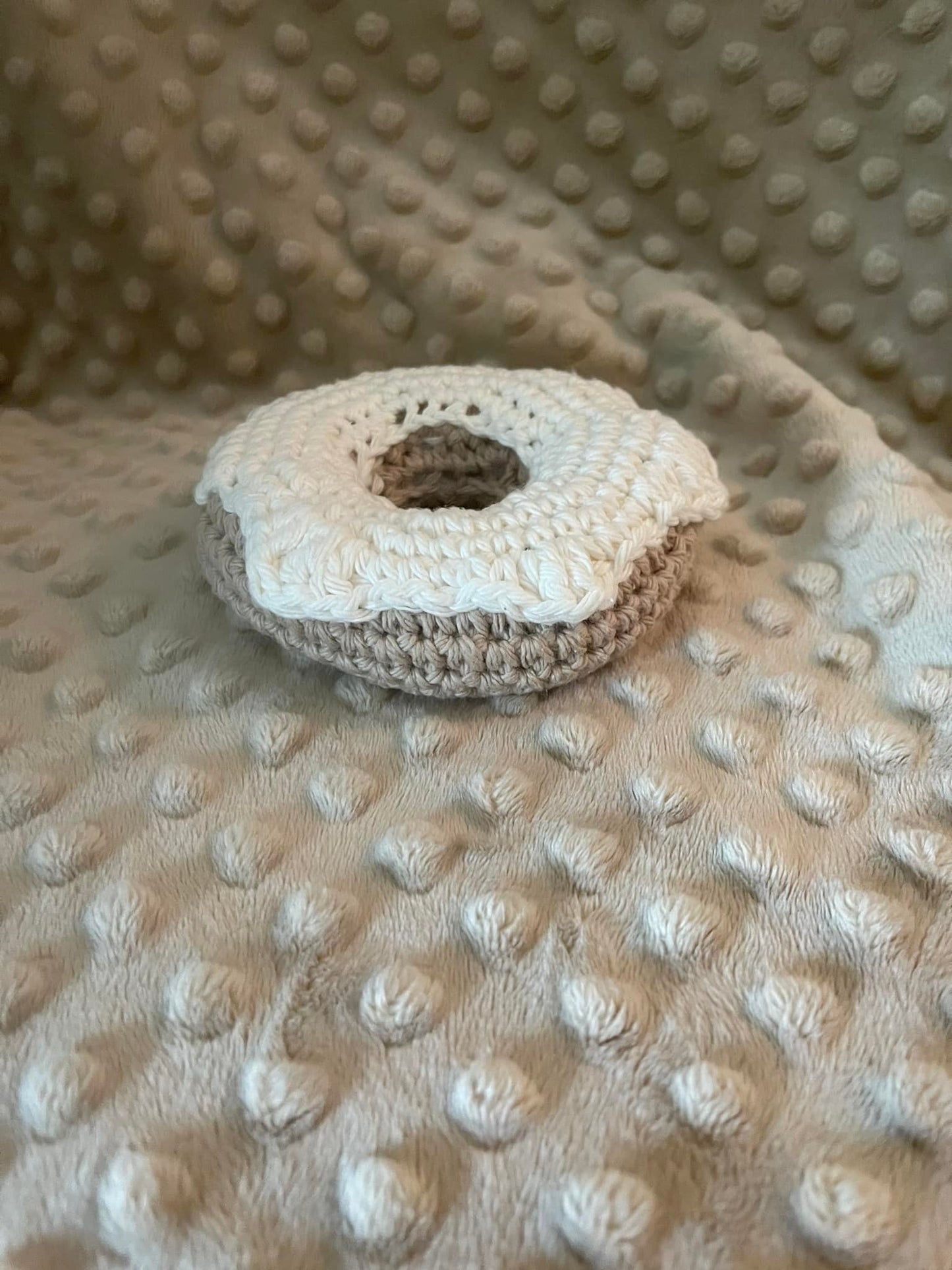 DOUGHNUT